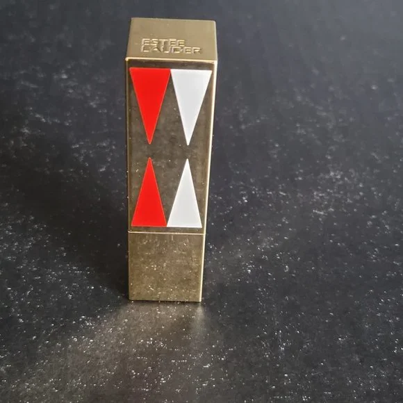 Estee Lauder Pure Color Envy 223 Candy Lipstick - Picture 3 of 4